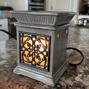 Scentsy Jane Warmer
